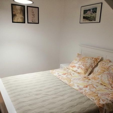 Chambres D'Hotes Chez Marilou Aulnay-sous-Bois Exterior photo